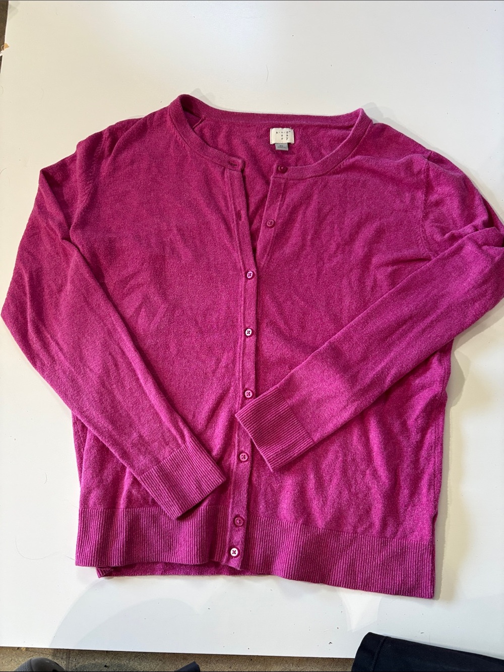 Women’s Fuchsia Pink Button-Front Crewneck Cardigan